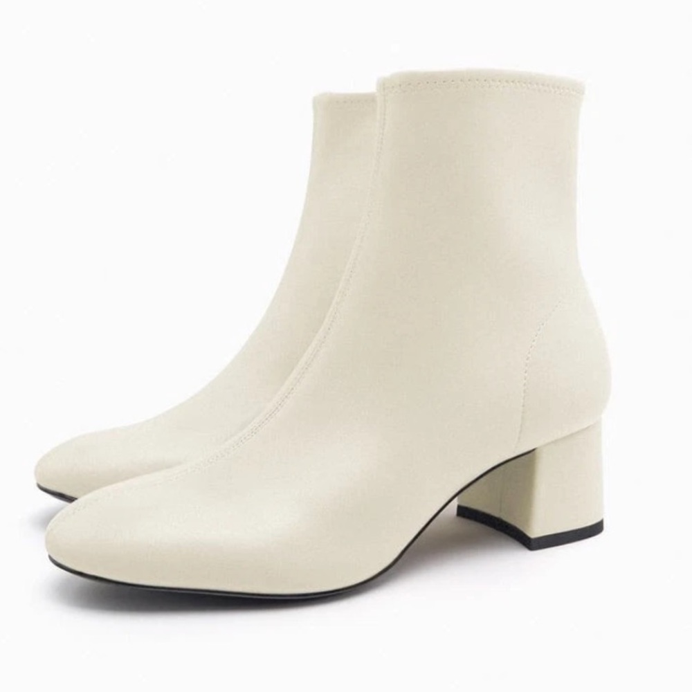 Zara white booties